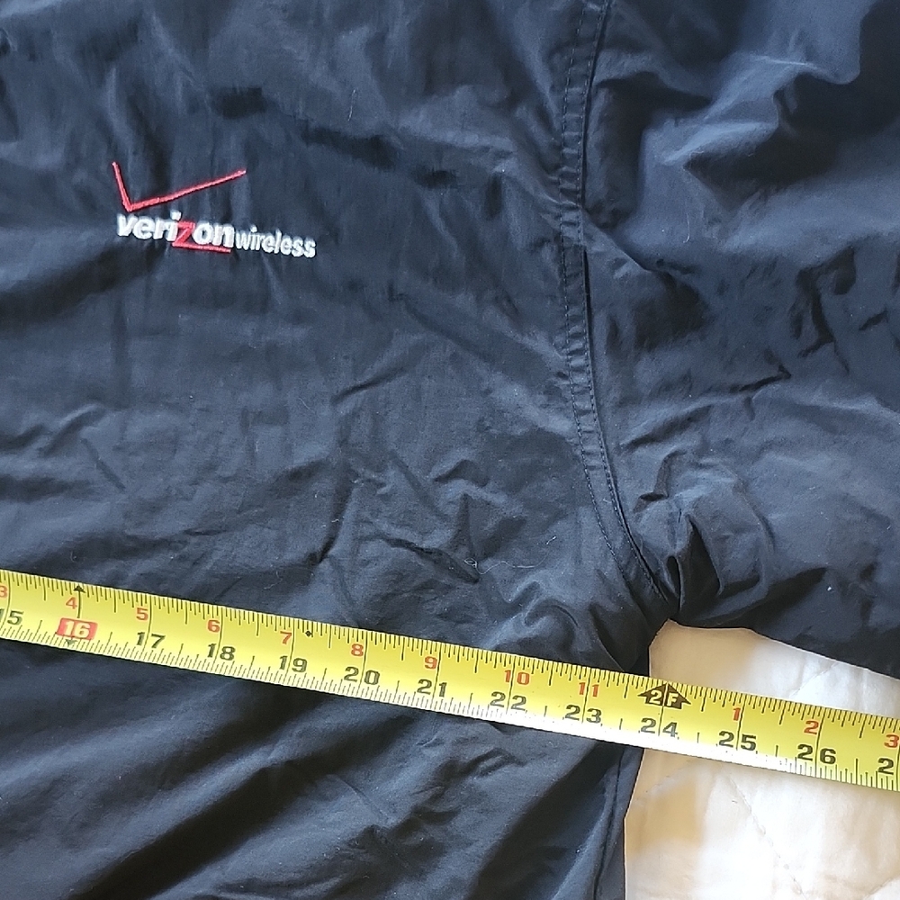 Verizon Wireless Black and Gray Reversable Fleece Jacket By Dunbrooke. - Picture 15 of 16